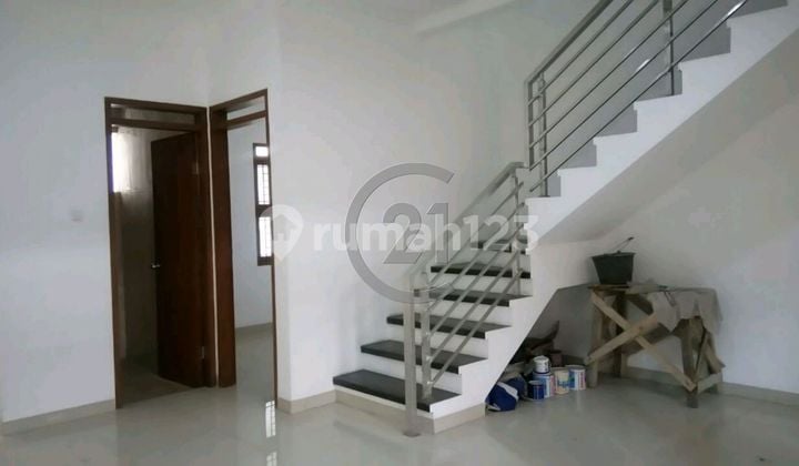 Rumah Pusat Kota Rumah Pusat Kota