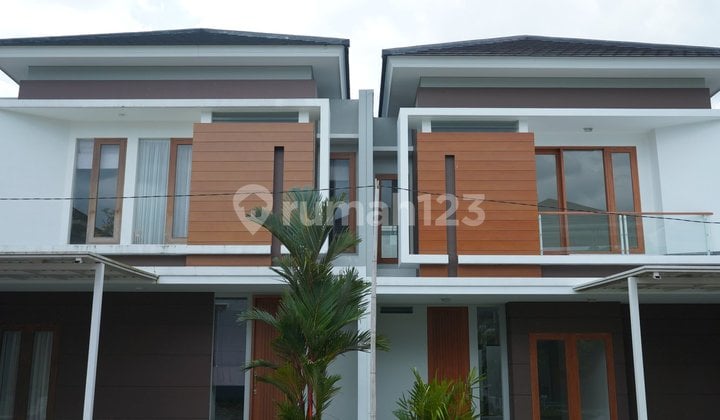 3 Kamar Tidur, Rumah Luas, Jalan Kabupaten Mlati