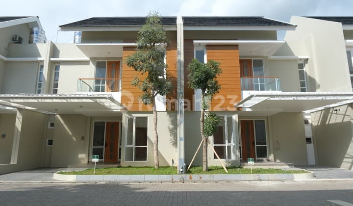 Dekat Ringroad Utara, Automated Gate System, Rumah Terbaik di Jogja