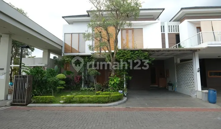 Strategic Location, 5 Minutes from Sleman City Hall, Trusted Developer