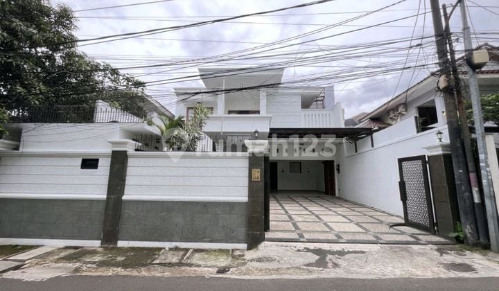 Disewa Rumah Modern 2 Lantai Kemang Jaksel
