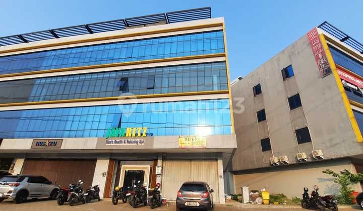 For Sale New 4-Story Shop House in Grand Kota Bintang Bekasi