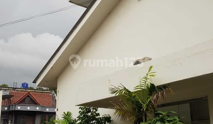 Dijual Rumah Ruang Usaha Lokasi Strategis di Pondok Bambu, Jakarta Timur