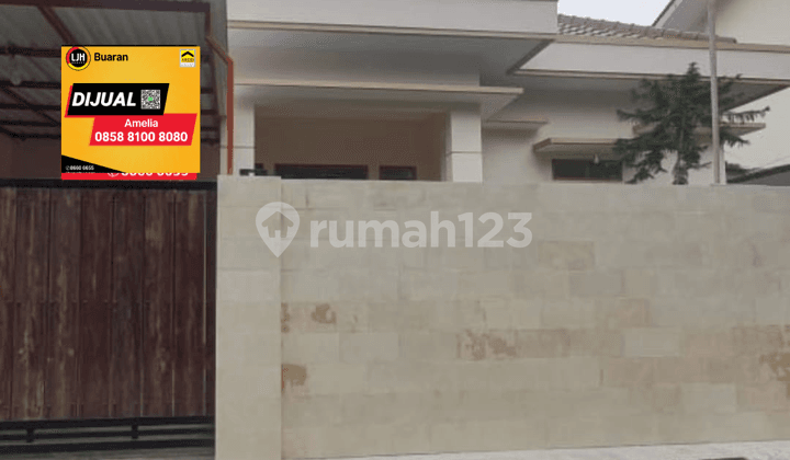 Minimalist New House in West Pejaten Near Kemang, South Jakarta