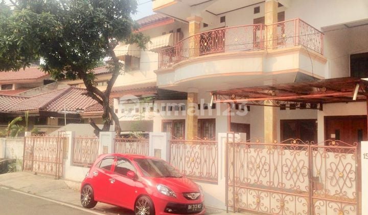 2-Story Private House with Boarding Rooms in Strategic Cempaka Putih Location