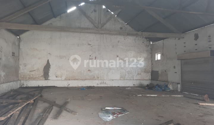 Disewakan Gudang Luas 450 Meter Ex Gudang Tepung
