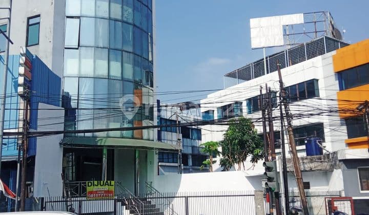 Gedung Kantor 5 lantai Pinggir Jalan Raya JKT Pusat