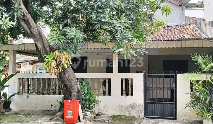 Rumah Tabing Jakarta Pusat Hoek SHM LT 217 m2 bebas banjir