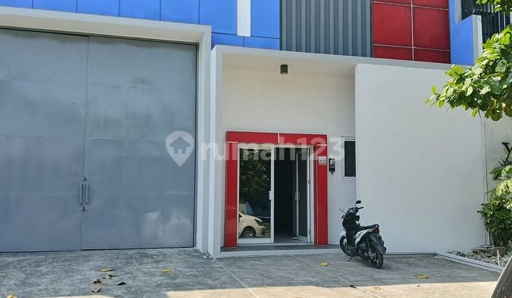 Gudang Kawasan Pergudangan Premium Hotel Dekat Tol Mbz 40ft