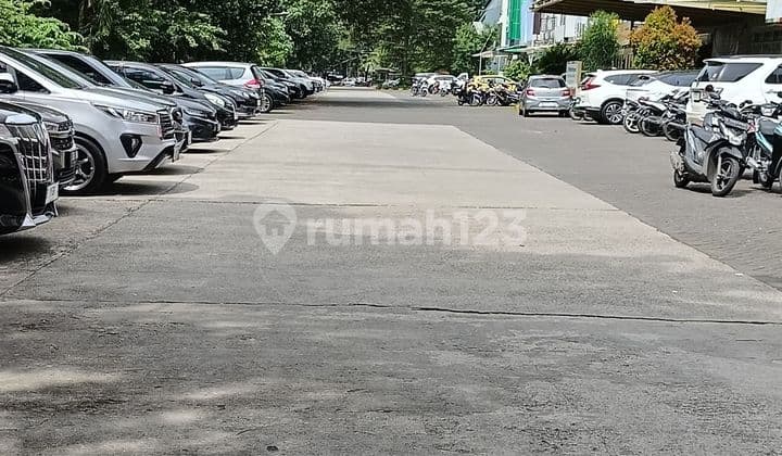 Ruko Gandeng, 3 Lantai Akses Kontainer Parkiran Lebar