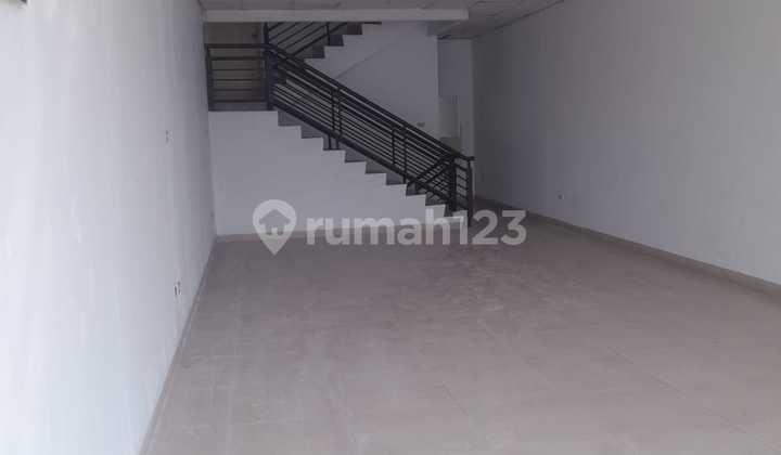 Ruko 4,5 Lantai Sunter Pinggir Jalan Parkiran Luas