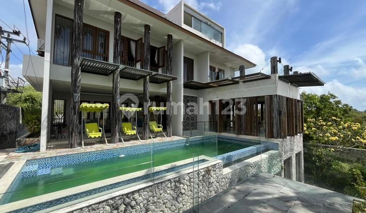 4BR Contemporary Hills Villa in Ungasan Jimbaran, near GWK