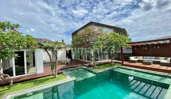 Villa 3Br Modern In Umalas Near Berawa