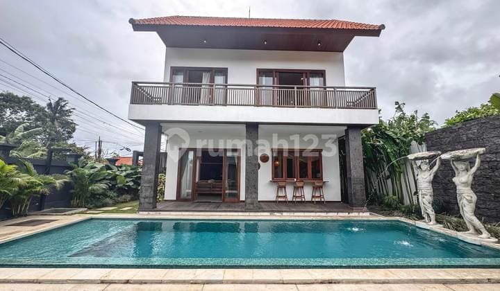 Villa 3Br Luxury Contemporary Modern di Canggu