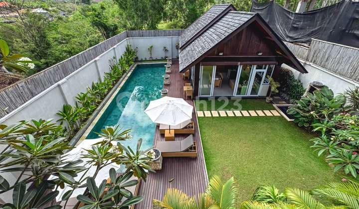 Luxury Villa 4 + 4BR with Separates Building di Ungasan