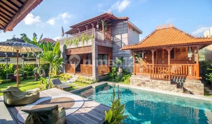 Villa 3BR Joglo in Buduk, Badung near Pererenan