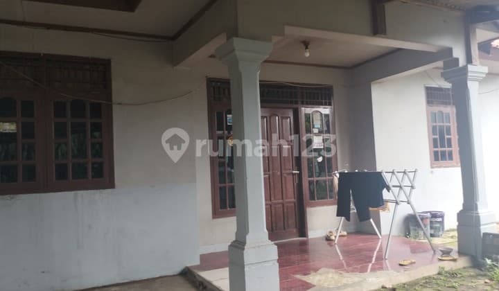 Runah Siap Huni dengan Halaman Luas, dengan Lingkungan Yg Tenang, Harga Sangat Terjangkau