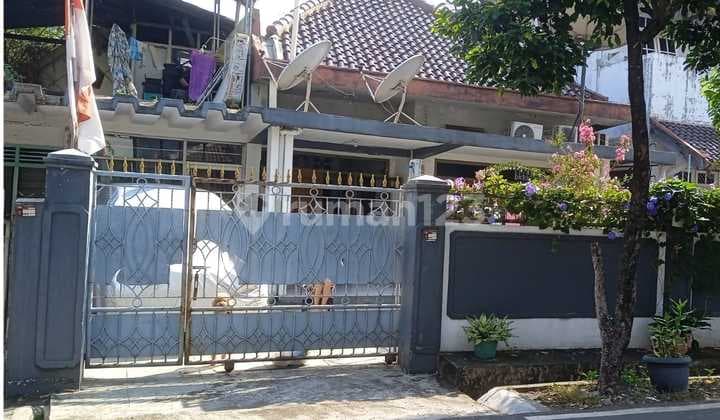 For Sale: Ready-to-Occupy House in Strategic Location, Petojo, Central Jakarta