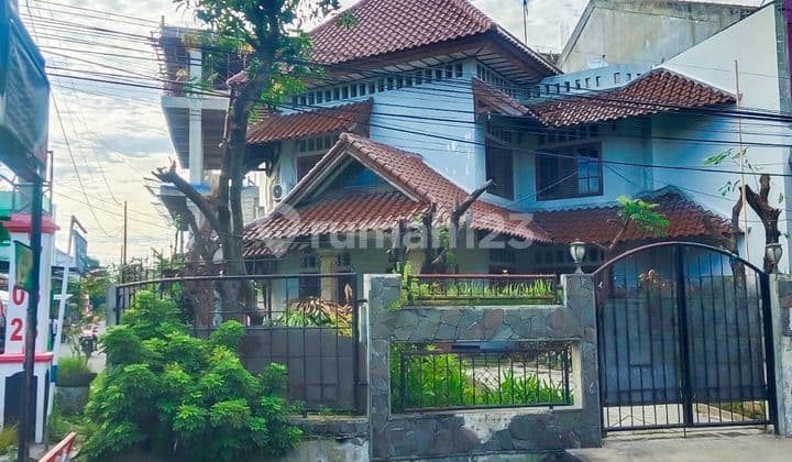 Rumah di Supriyadi 2 cocok utk usaha lokasi startegis