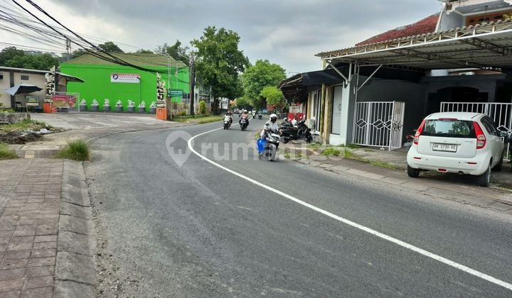 Rumah 2 Lantai.pinggir Jalan Denpasar Barat