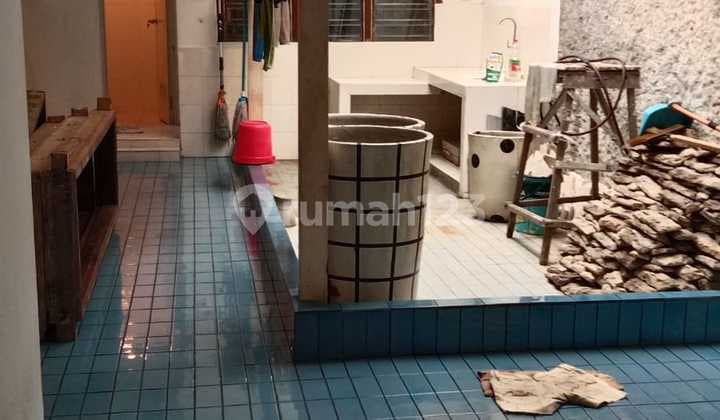 Rumah Cideng, Petojo Selatan. Rumah Tua Luas Tanah 270m2. Harga Di Bawa Njop. Harga 4,5 Milyar Nego Tipis