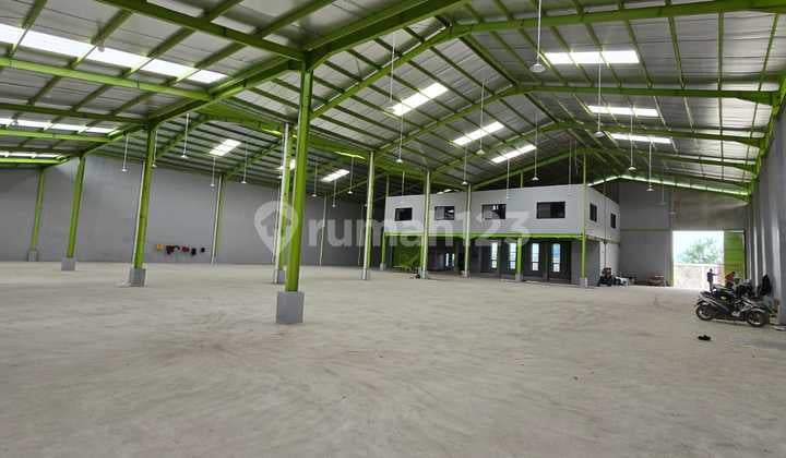Lokasi Gudang Balaraja Timur, Lokasi Strategis dengan Akses Toll 1Km. Akses Sangat Mudah dan bisa Container Masukn Uk Gudang 1.720M2. Harga 774Jt/Th Nego