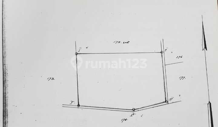 Pegangsaaan Kelapa Gading Plot, Strategic Location by Main Road. Close to Toll Access, Size 8000m², 2 Certificates, NJOP 13 Million, Selling 11 Million/m² Negotiable.