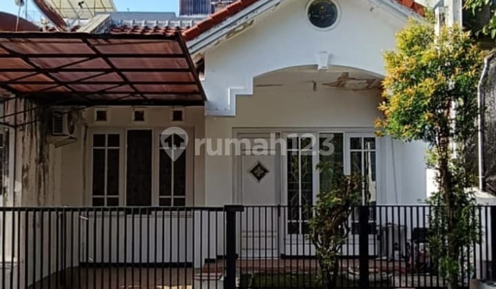 For Sale: Taman Mutiara House in Pakuwon City