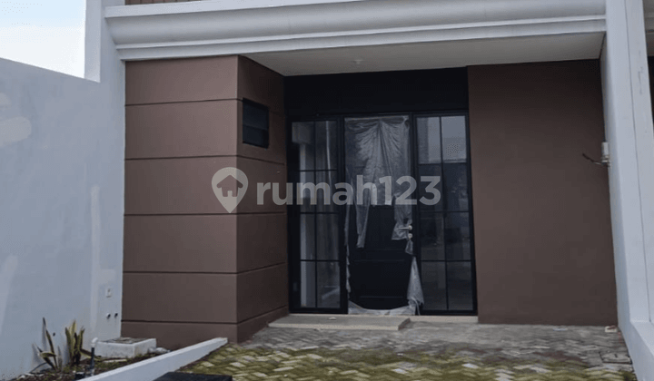 Disewakan Rumah Regency One Eastpoin Surabaya Timur Dekat Pakuwon City, Its Disewakan Rumah Regency One Eastpoin Surabaya Timur Dekat Pakuwon City, Its