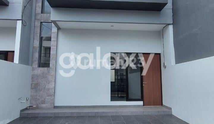 Rumah baru minimalis Lebak Arum Surabaya Timur Rumah baru minimalis Lebak Arum Surabaya Timur