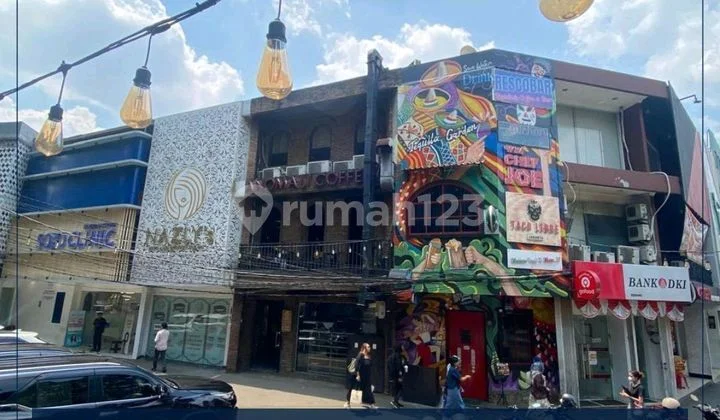 Disewakan Ruko Lokasi Super Strategis Di Kemang Disewakan Ruko Lokasi Super Strategis Di Kemang