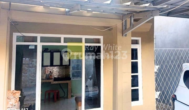 Rumah Furnished Dekat MBK