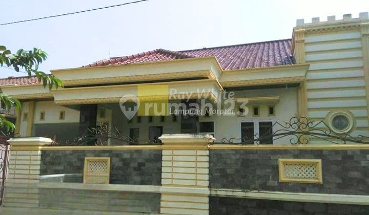 Rumah Mewah Kedamaian
