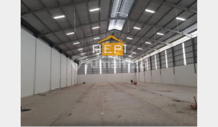 A Very Large Warehouse in KIC Gatsu Semarang A Very Large Warehouse in KIC Gatsu Semarang