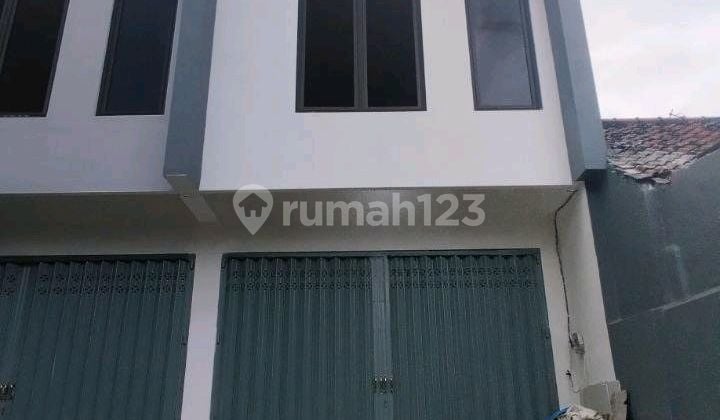 Ruko 3 Lantai Raya Tambaksari Siap Pakai