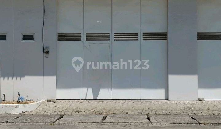 Dijual / Disewakan Gudang Siap Pakai Di Pergudangan Tritan Hub Dijual / Disewakan Gudang Siap Pakai Di Pergudangan Tritan Hub