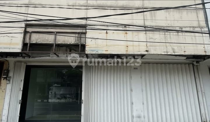 Ruko 2 Lantai Ex Showroom Mobil di Nol Jalan Raya Mayjend Sungkono Siap Pakai
