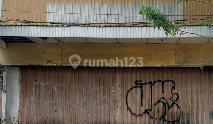 Ruko 2 Lantai di Raya Dharmawangsa Siap Pakai