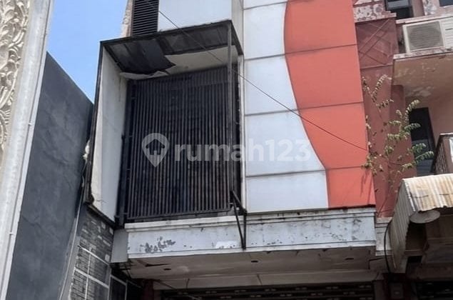 Ruko 3 Lantai Nol Jalan Raya Arif Rahman Hakim Siap Pakai - Surabaya Timur