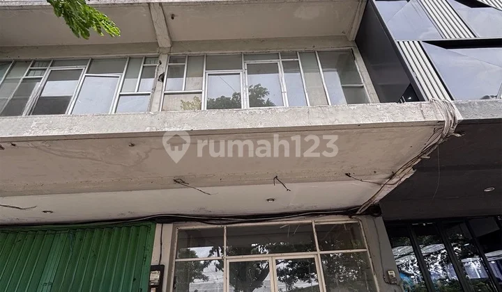 Ruko 4 Lantai Nol Jalan Raya Ir Soekarno Merr - Surabaya Timur Ruko 4 Lantai Nol Jalan Raya Ir Soekarno Merr - Surabaya Timur