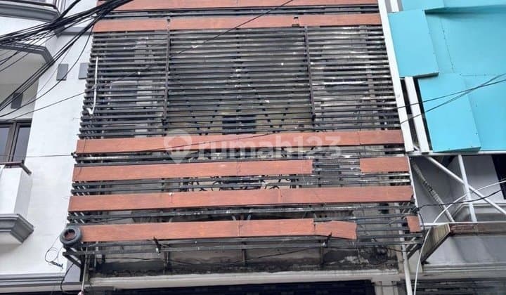 Ruko 3 Lantai Nol Jalan Ngagel Jaya Selatan Siap Pakai - Surabaya Timur