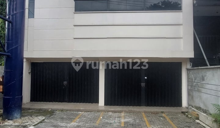 Ruko 2 Lantai di Nol Jalan Raya Mayjend Sungkono Siap Pakai