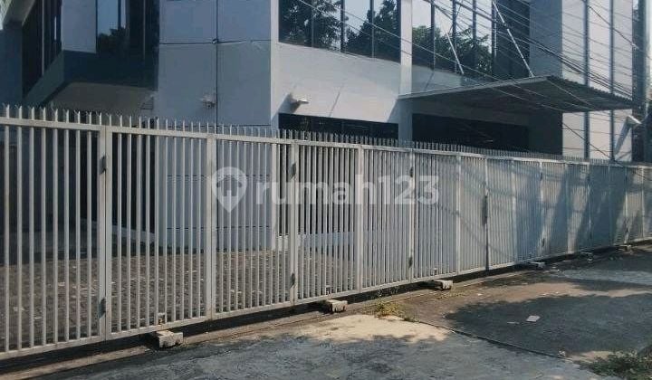 Ruko 2 Lantai Raya Kenjeran Bagus Terawat