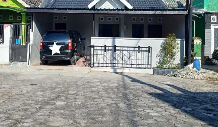 Rumah Di Kadirojo Purwomartani Kalasan 105m 3 Kt Dekat Gerbang Aau Sleman — Lokasi Strategis, Dekat Exit Tol Purwomartani & Harga Terjangkau
