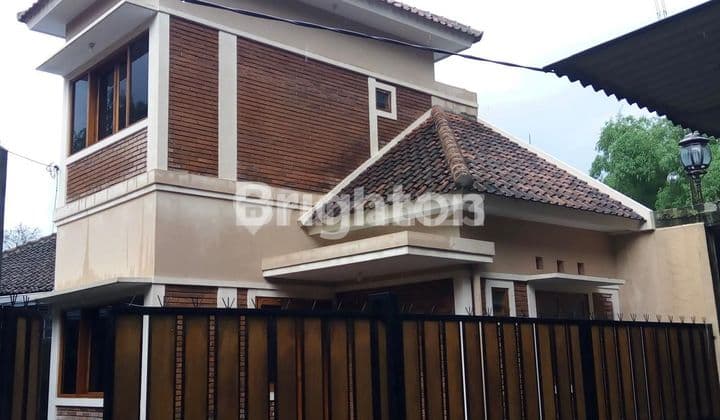Rumah Bagus Strategis, eksotis di Bener Tegalrejo Yogyakarta