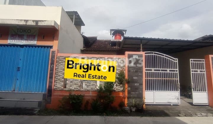 Rumah Dijual Bantul Rumah dengan Ruang usaha dalam Ringroadl lokasi strategis Banguntapan!