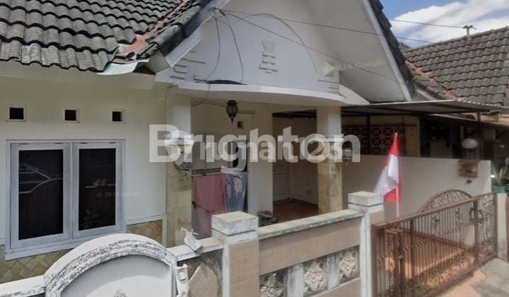 DIJUAL RUMAH SIAP HUNI DI GRAHA FLAMBOYAN, GAMPING – LOKASI STRATEGIS DAN NYAMAN!