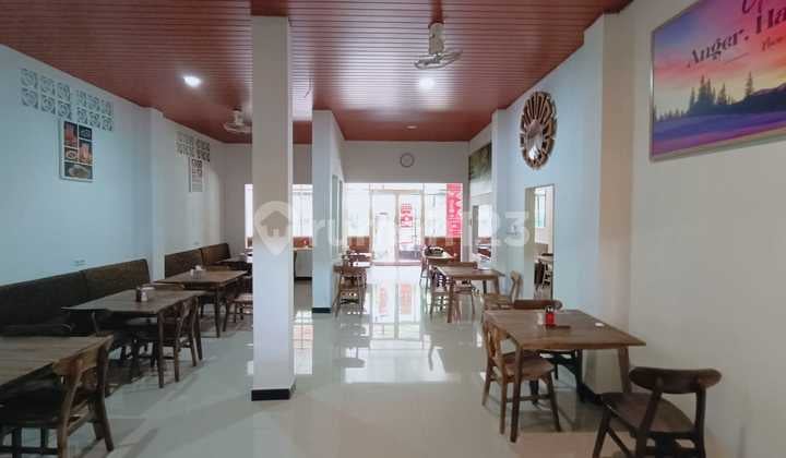 Rumah Usaha di Cemani Grogol Solo, Lokasi Ramai & Strategis