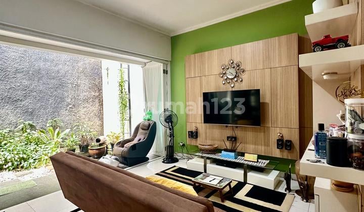 Dijual Rumah 2 Lantai Modern Minimalis Yang Terletak Di Bintaro Tangerang Selatan