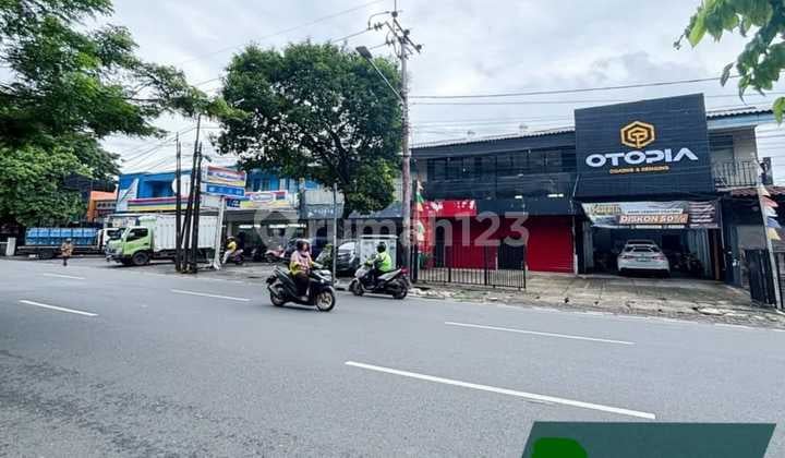 Dijual Tanah Yang Memiliki Ruko Dan Rumah Yang Berlokasi Di Kebayoran Lama Jakarta Selatan